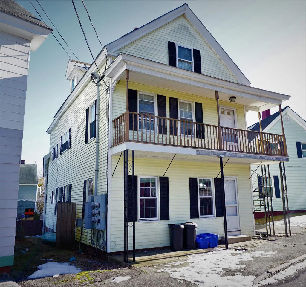 20-22 Spring Street Somersworth NH 03878