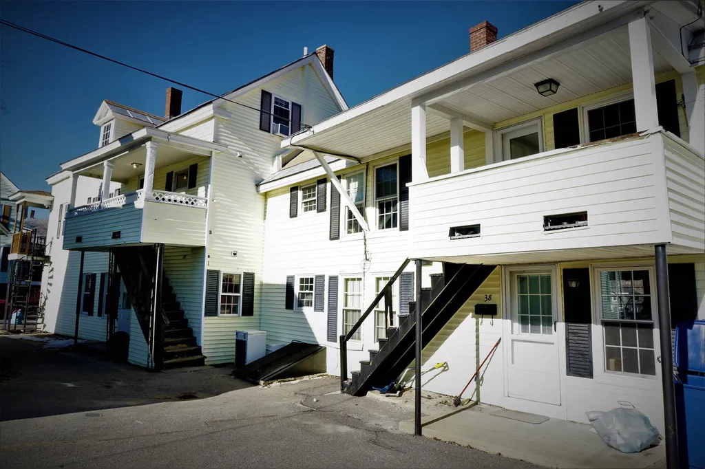 20-22 Spring Street Somersworth NH 03878