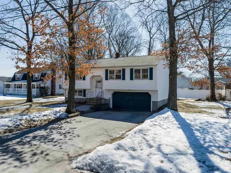 355 Holt Avenue Manchester NH 03109