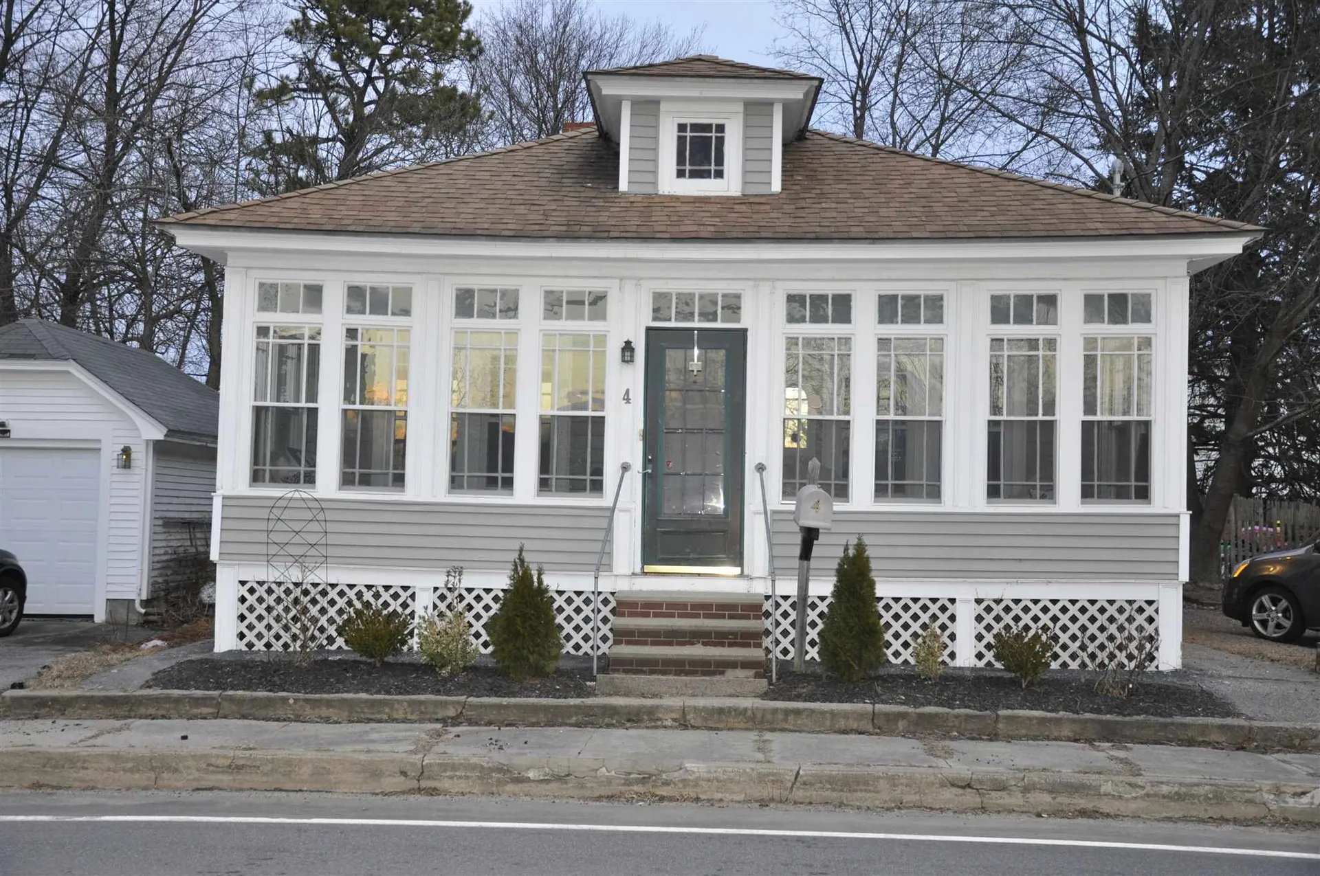 4 Fairview Avenue Nashua NH 03060