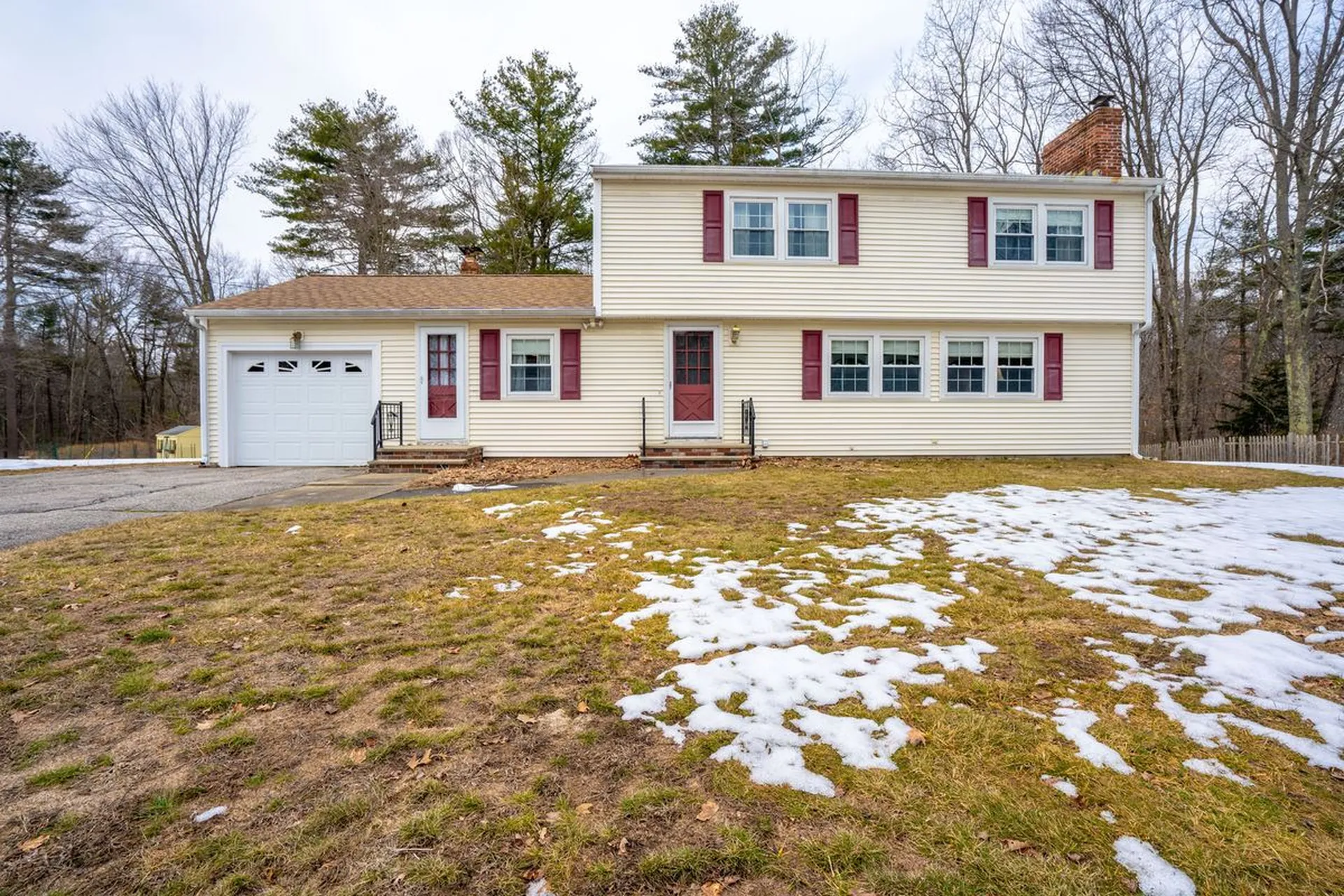 15 Scotland Avenue Salem NH 03079