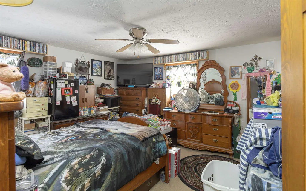 37 North River Road Walpole NH 03608