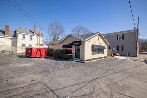 27 Albany Street Portsmouth NH 03801