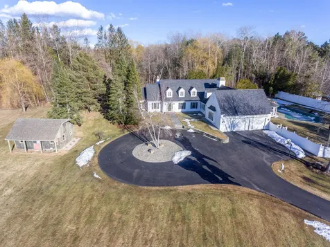 81 Gardenside Lane Shelburne VT 05482