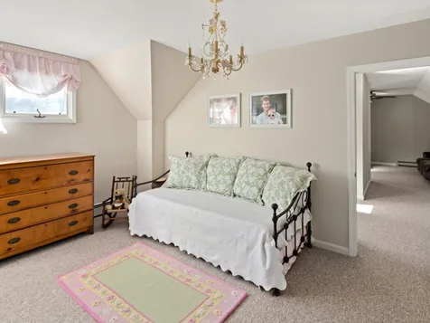 81 Gardenside Lane Shelburne VT 05482