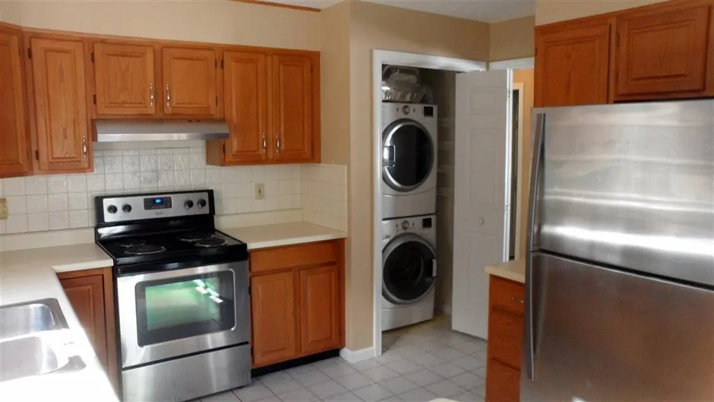 26 Twin Circle Middlebury VT 05753