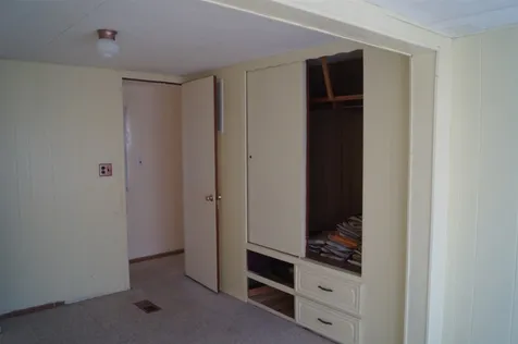 17 Meredith Drive Hampstead NH 03841
