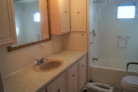 17 Meredith Drive Hampstead NH 03841