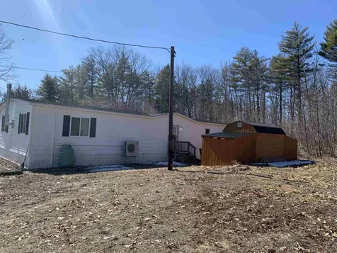 25 Tonka Street Rochester NH 03867