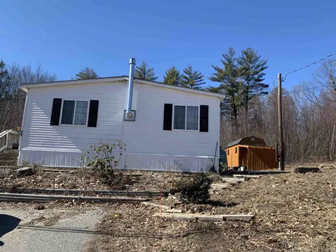 25 Tonka Street Rochester NH 03867