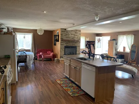 25 Tonka Street Rochester NH 03867