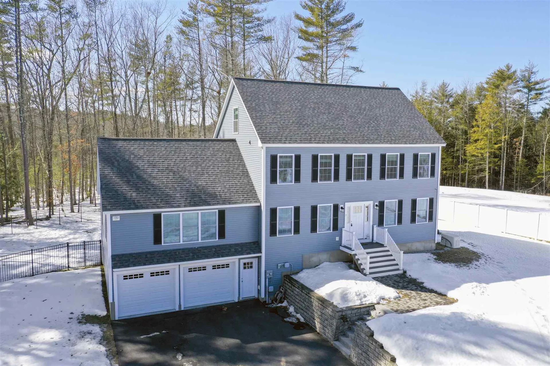 7 Sheldon Road Derry NH 03038