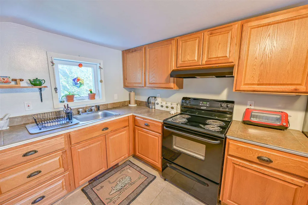 15 Cogswell Street Barre Town VT 05654