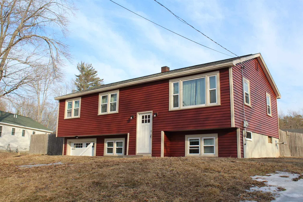 60 Harding Street Rochester NH 03867