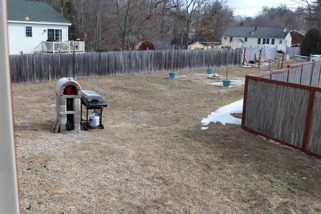 60 Harding Street Rochester NH 03867