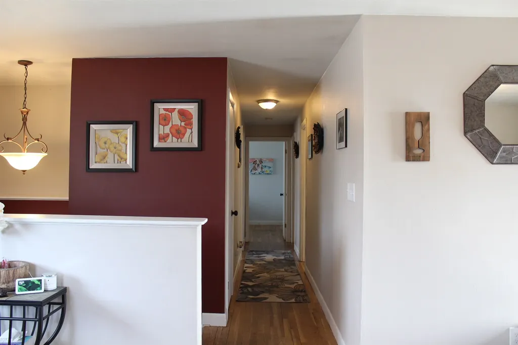 60 Harding Street Rochester NH 03867