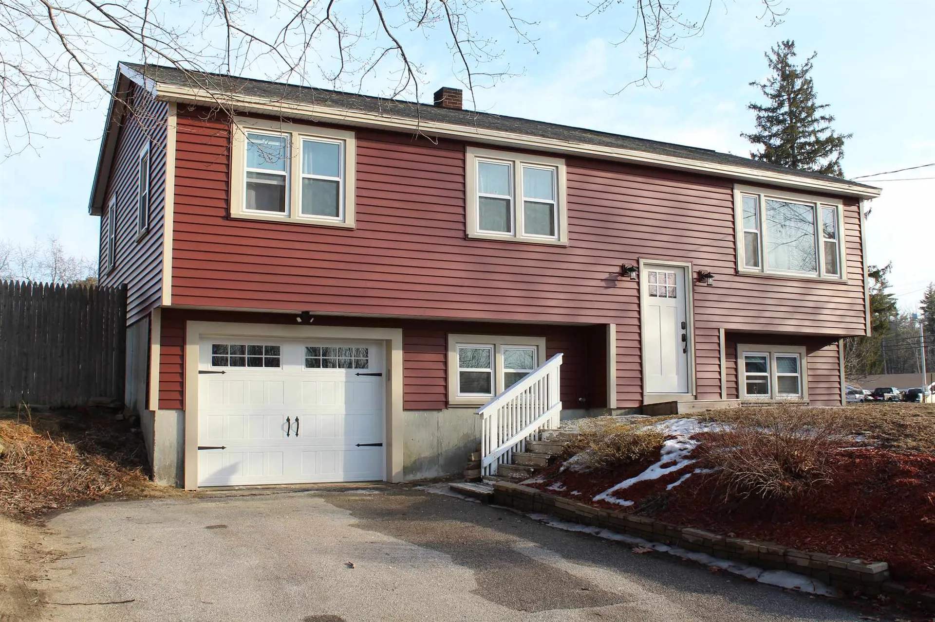 60 Harding Street Rochester NH 03867