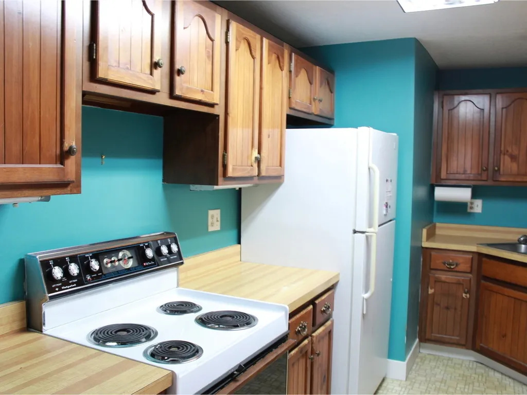 990 Pine Street Burlington VT 05401