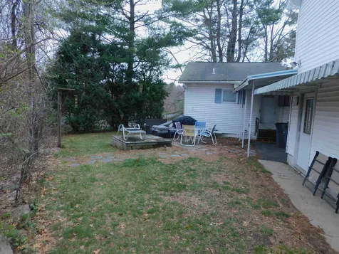 1 Reggie Avenue Hooksett NH 03106-1048
