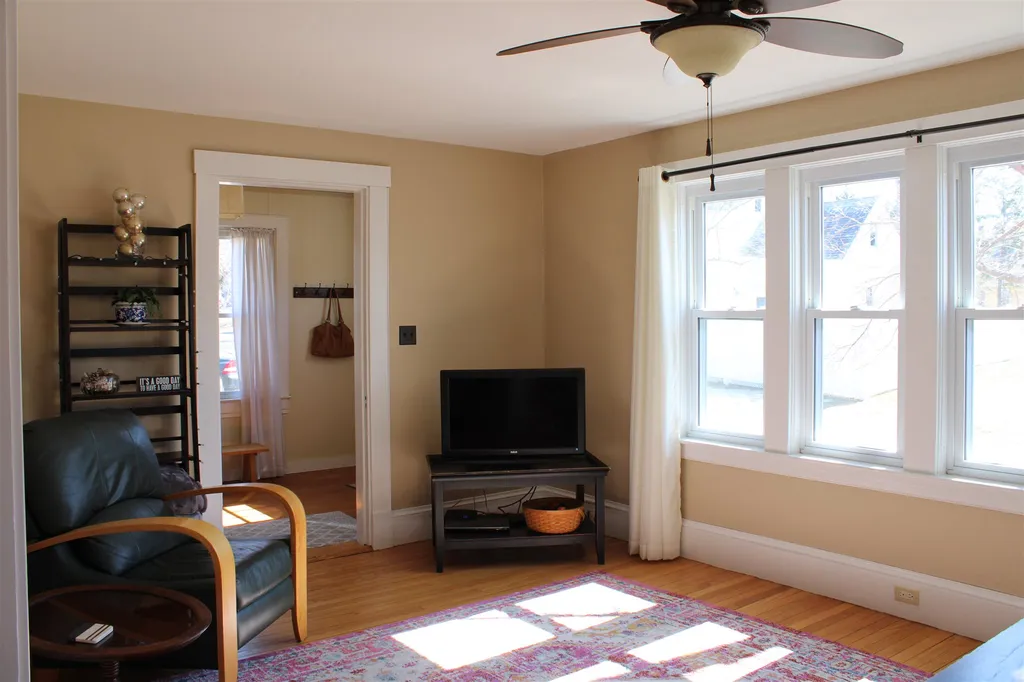30 Kingsbury Street Keene NH 03431