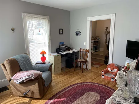 186 Mount Pleasant Street St. Johnsbury VT 05819-1136