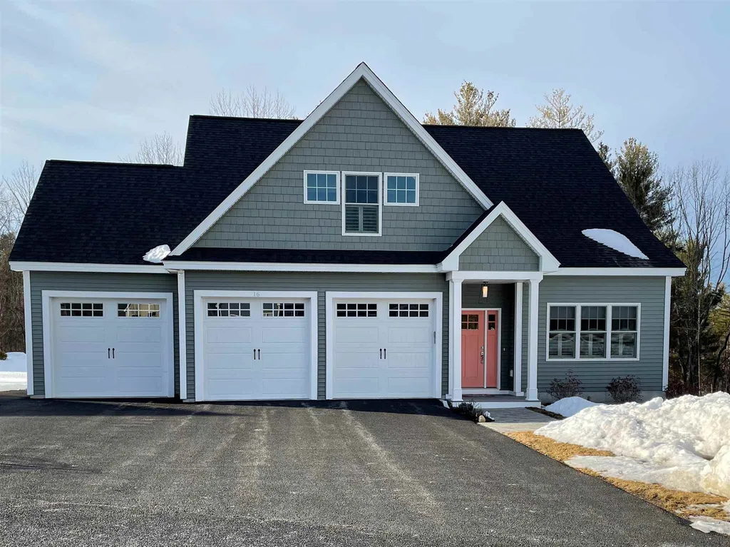 16 Chadwick Circle Windham NH 03087
