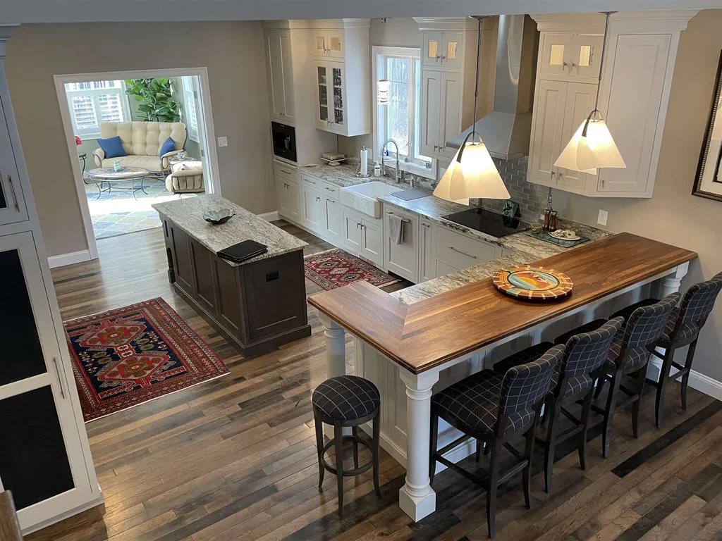 16 Chadwick Circle Windham NH 03087