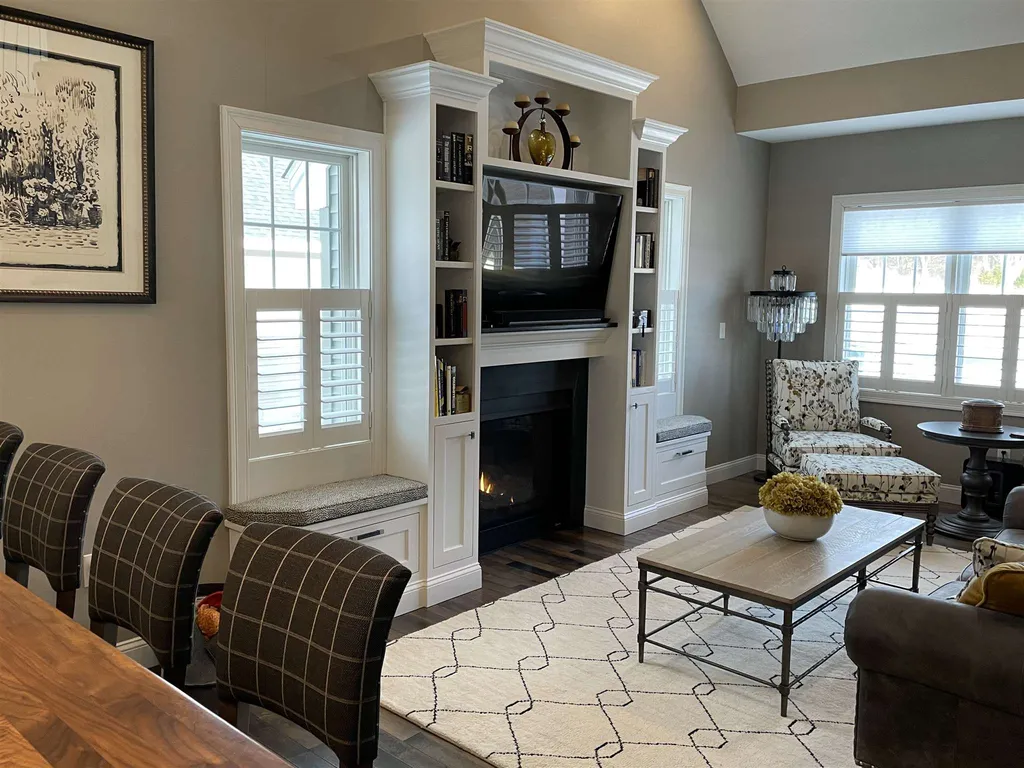 16 Chadwick Circle Windham NH 03087