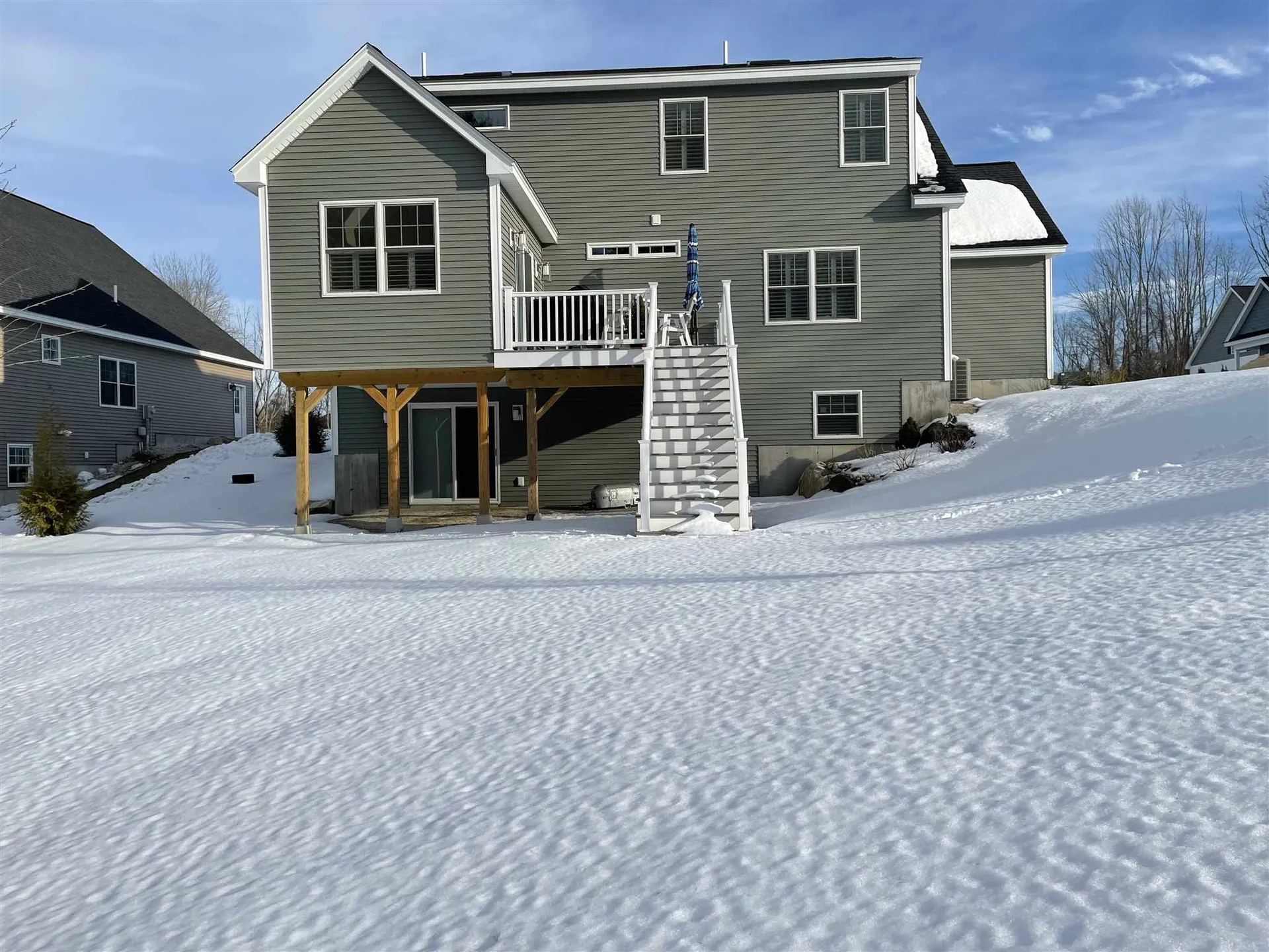 16 Chadwick Circle Windham NH 03087