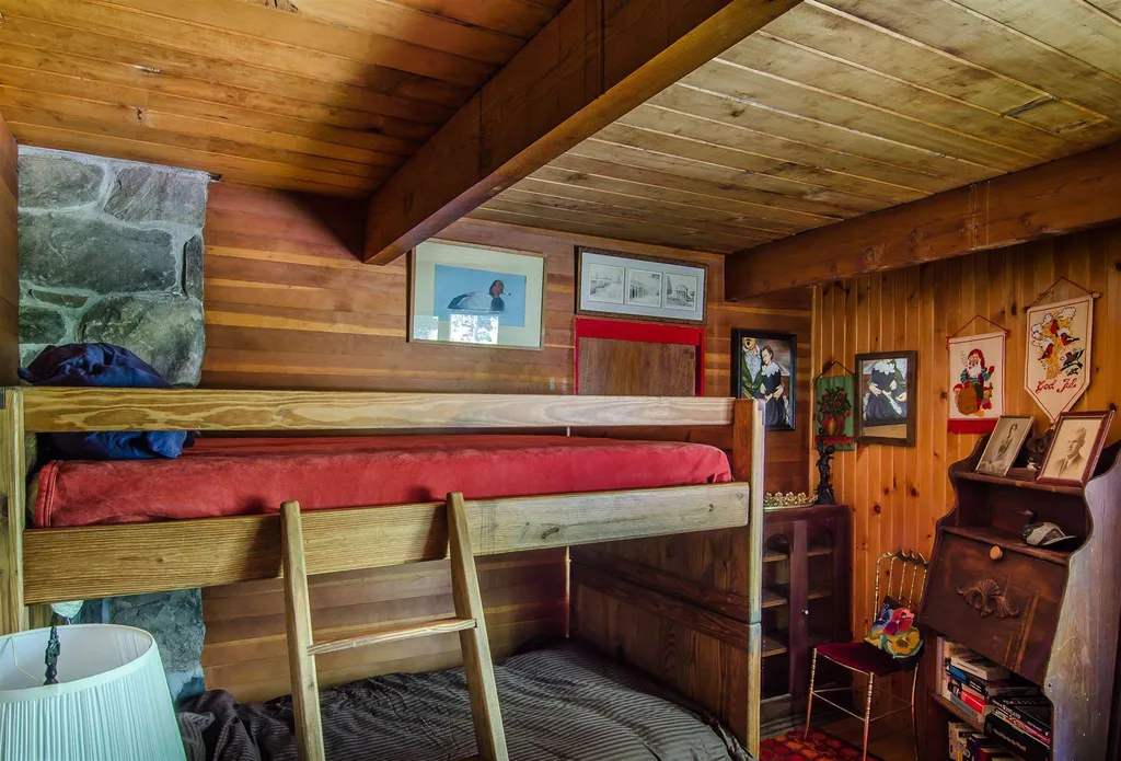 1809 Beaver Meadow Road Vershire VT 05079