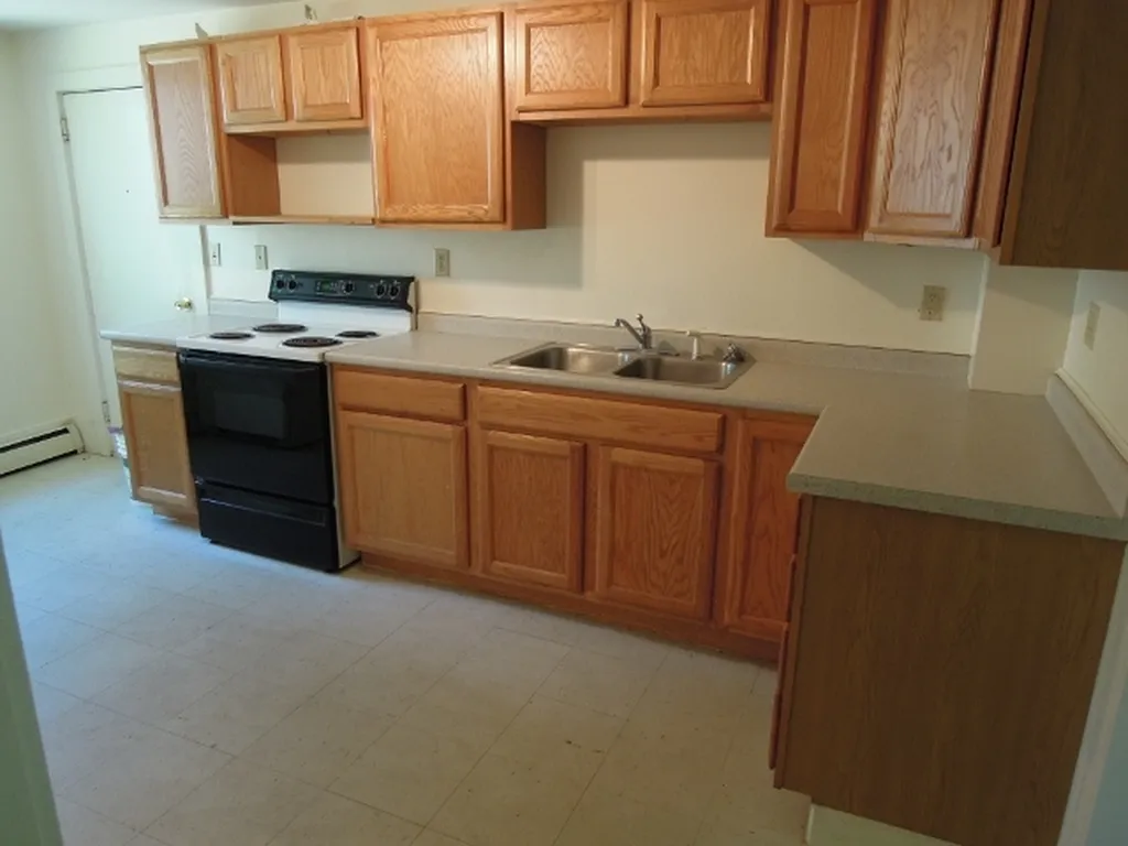5&9 Merchant Street Walpole NH 03609