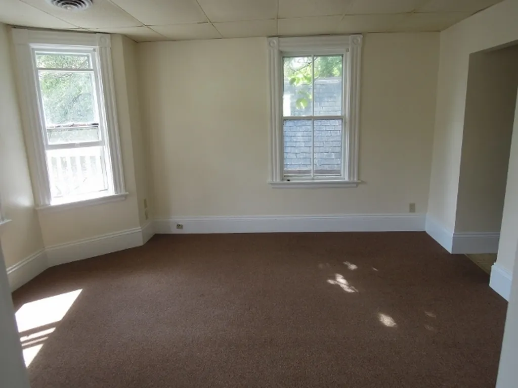 5&9 Merchant Street Walpole NH 03609