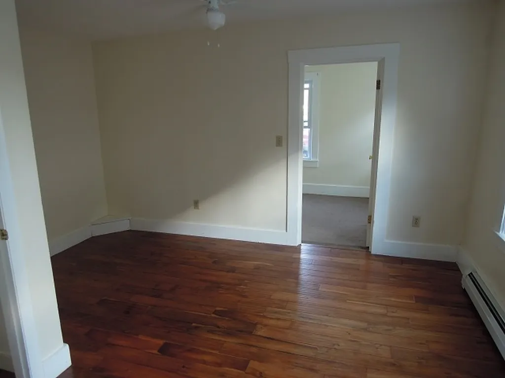 5&9 Merchant Street Walpole NH 03609