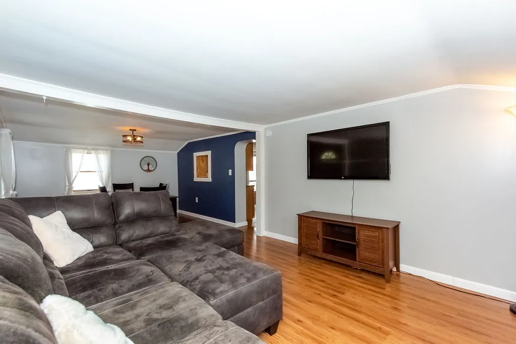 8 Crockett Street Rochester NH 03867