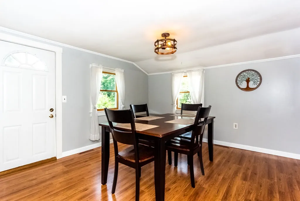 8 Crockett Street Rochester NH 03867