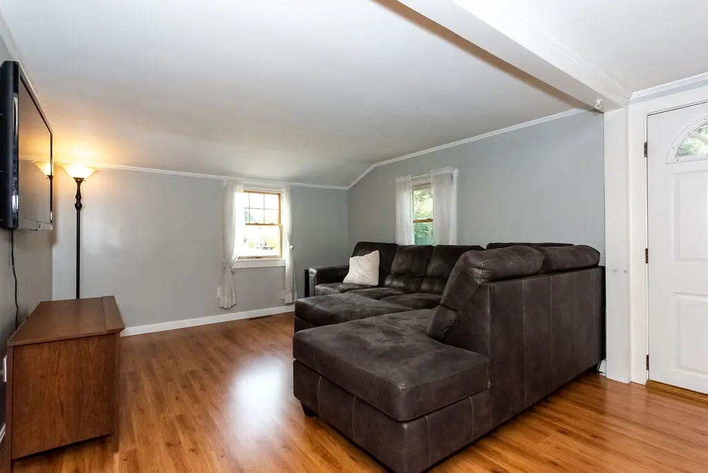 8 Crockett Street Rochester NH 03867