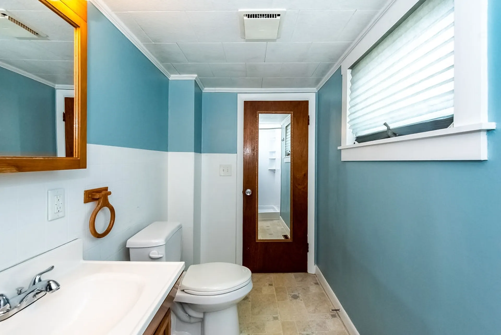 8 Crockett Street Rochester NH 03867