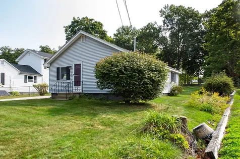 8 Crockett Street Rochester NH 03867