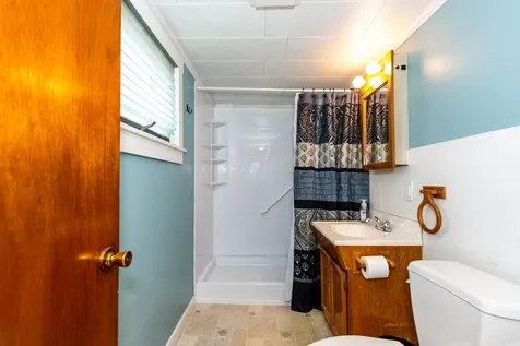 8 Crockett Street Rochester NH 03867