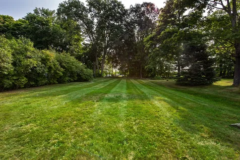 8 Crockett Street Rochester NH 03867