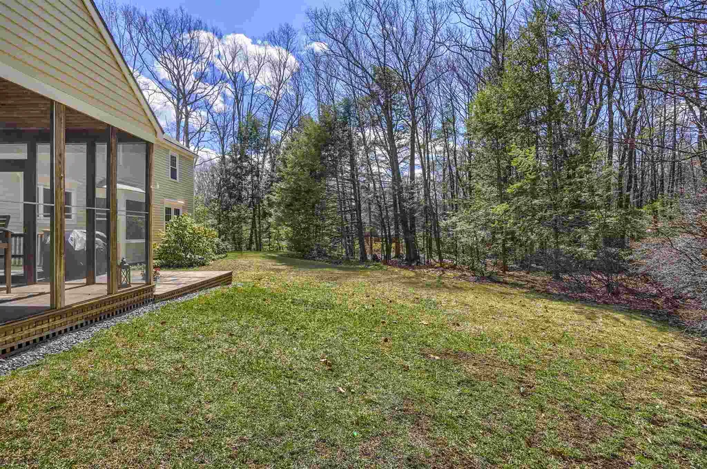 32 Nathan Lord Road Amherst NH 03031