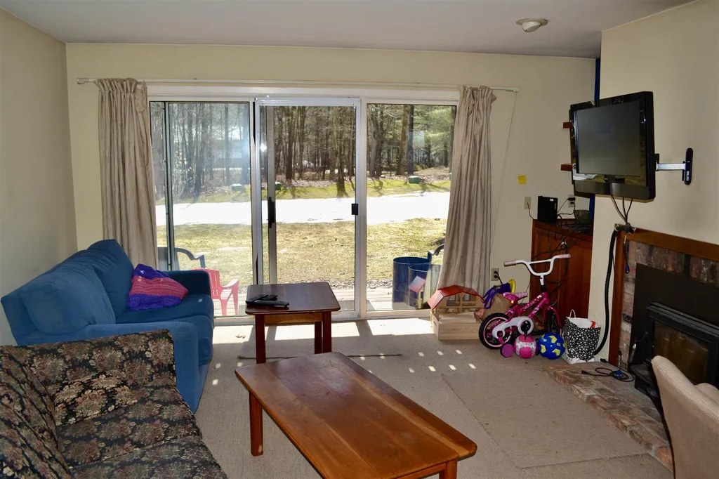 31 Christmas Tree Road Warren VT 05674