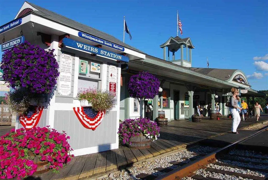 131 Lake Street Gilford NH 03249