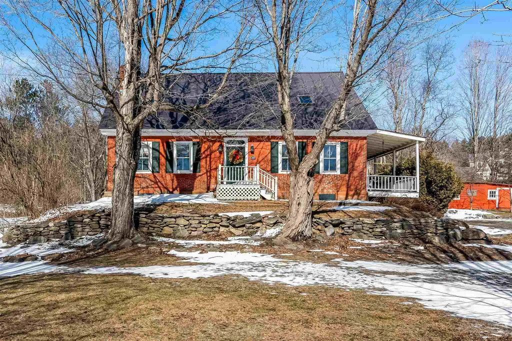 3376 Mountain Road Stowe VT 05672