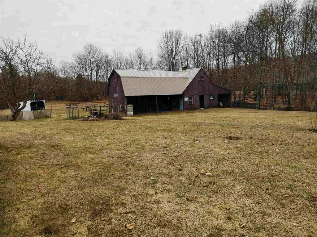 157 Felicity 1st Avenue Williamstown VT 05679