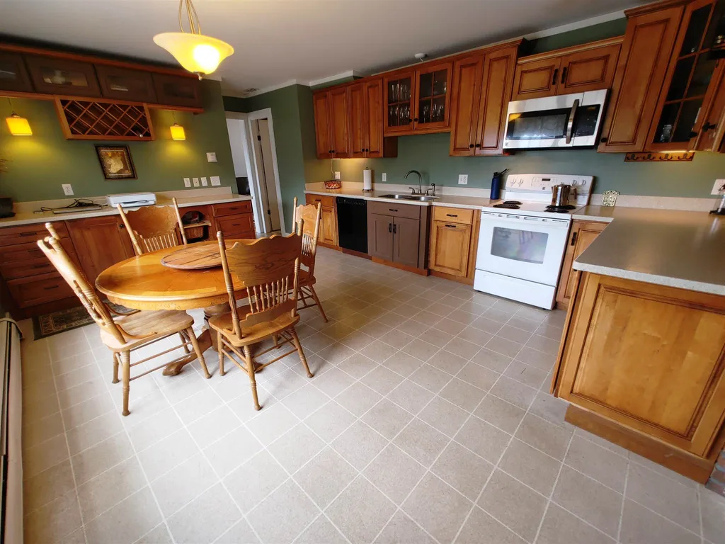 157 Felicity 1st Avenue Williamstown VT 05679