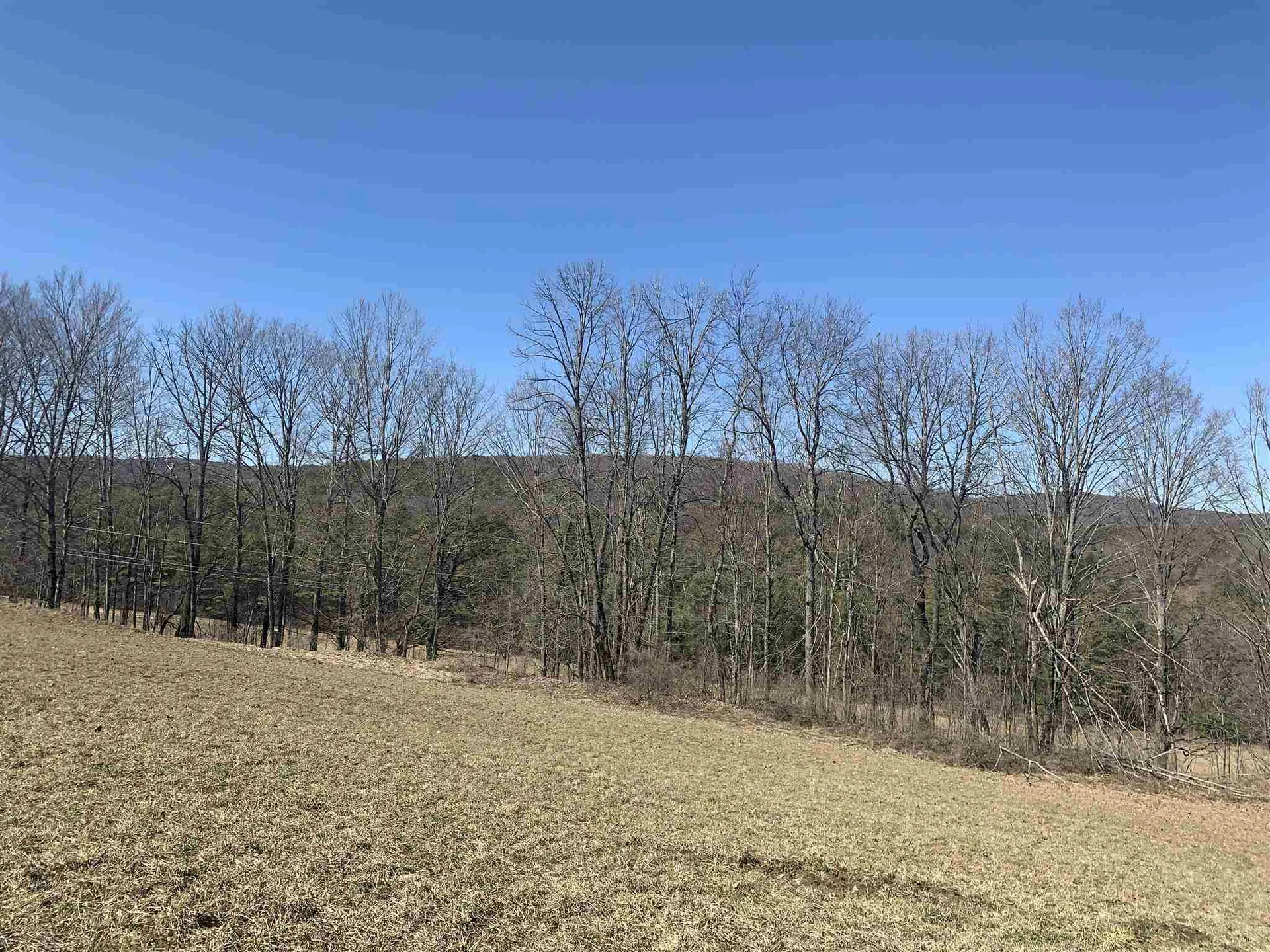 76 Grout Road Hartland VT 05048