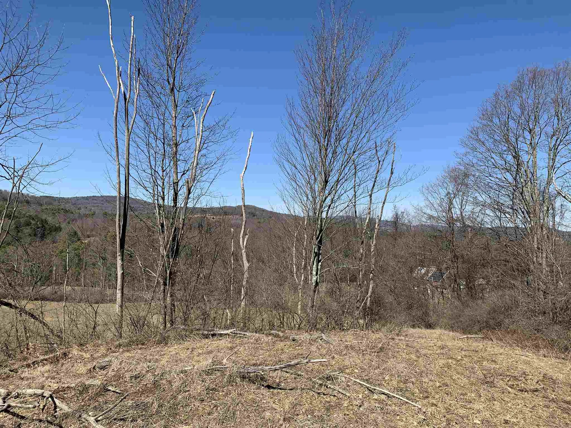 76 Grout Road Hartland VT 05048