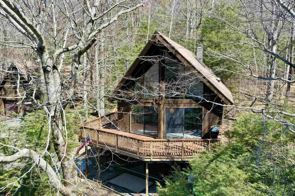309 Chalk Pond Road Newbury NH 03255