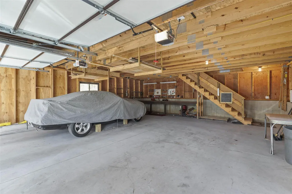 309 Chalk Pond Road Newbury NH 03255